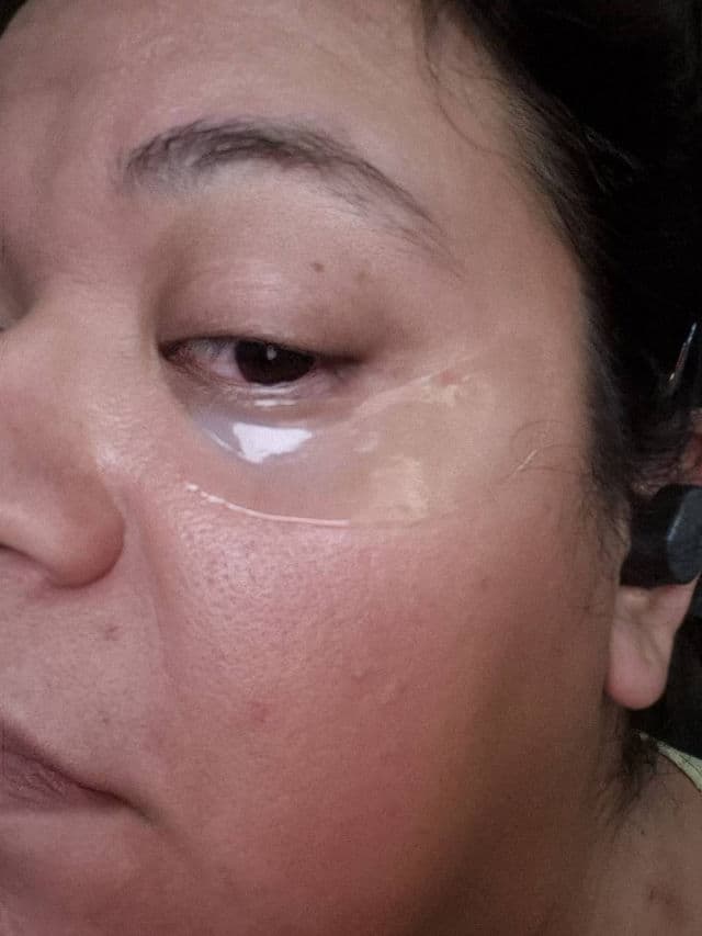 Hero Cosmetics Mighty Patch for Tired Eyes review photo by Vanessa6297