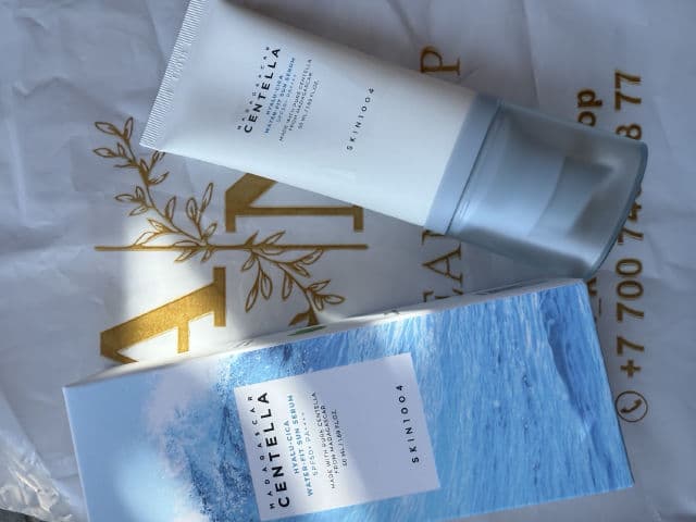 SKIN1004 Madagascar Centella Tone Brightening Tone-Up Sunscreen SPF50+ PA++++ review photo by Karakat