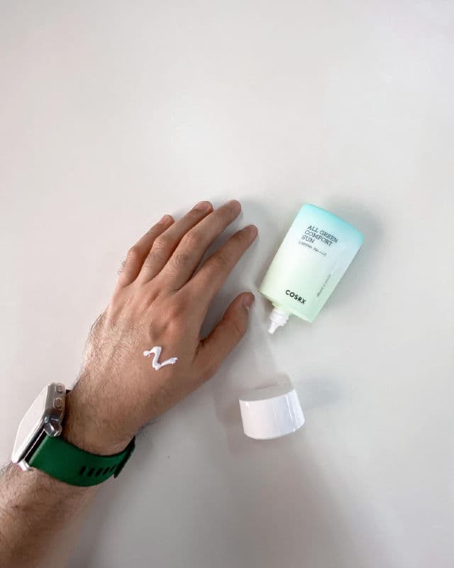 COSRX Shield Fit Green Comfort Sun SPF50+ PA++++ review photo by dadeeskin