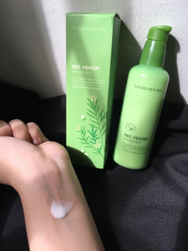NATURE REPUBLIC Bee Venom Emulsion review photo by dangdaily
