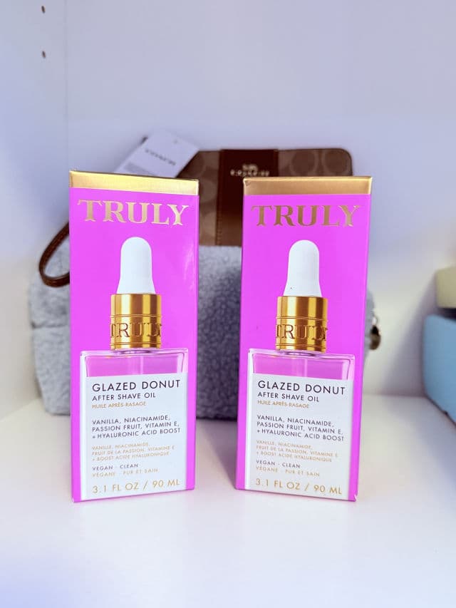 Truly Glazed Donut After Shave Oil review photo by Glowqueen