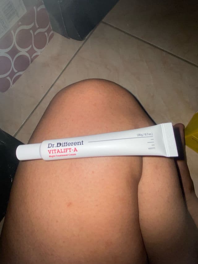 Dr.Different Vitalift-A review photo by guevararyord
