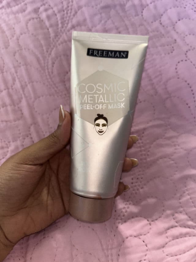 Freeman  Cosmic Soothing Rose Gold Metallic Peel-Off Mask review photo by Elisa0305