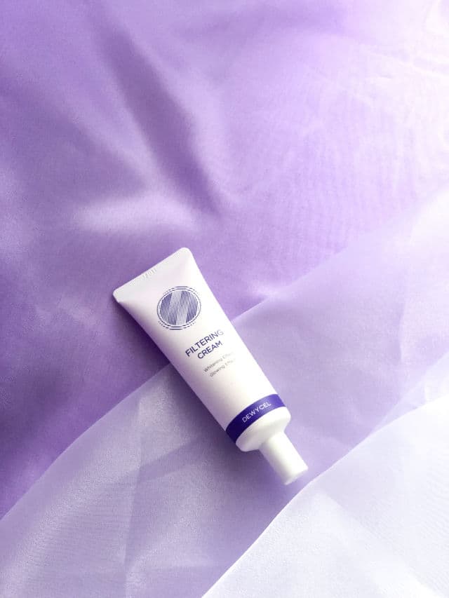DEWY CEL Filtering Cream SPF50+ PA++++ review photo by dearestmina