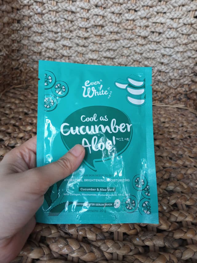 Everwhite Hydrowater Serum Cucumber & Aloe Vera Mask Sheet review photo by deby