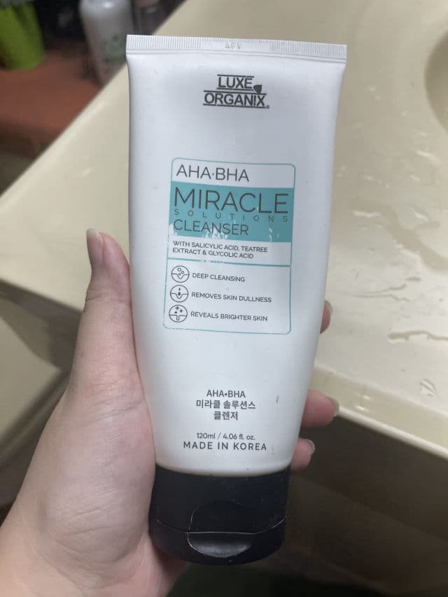 Luxe Organix Miracle Solutions Cleanser AHA/BHA Deep Pore Cleansing & Brightening review photo by dengsoon6