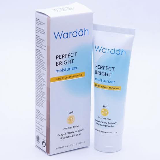 Wardah Perfect Bright Moisturizer SPF 28 review photo by desifit55