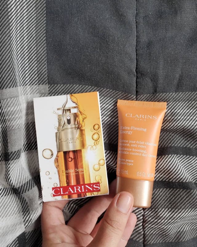 Clarins Double Serum Complete Age Control Concentrate review photo by dewydweeb