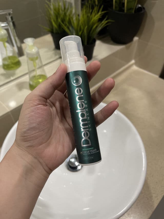 Dermalene Anti Aging Facial Wash review photo by dralina