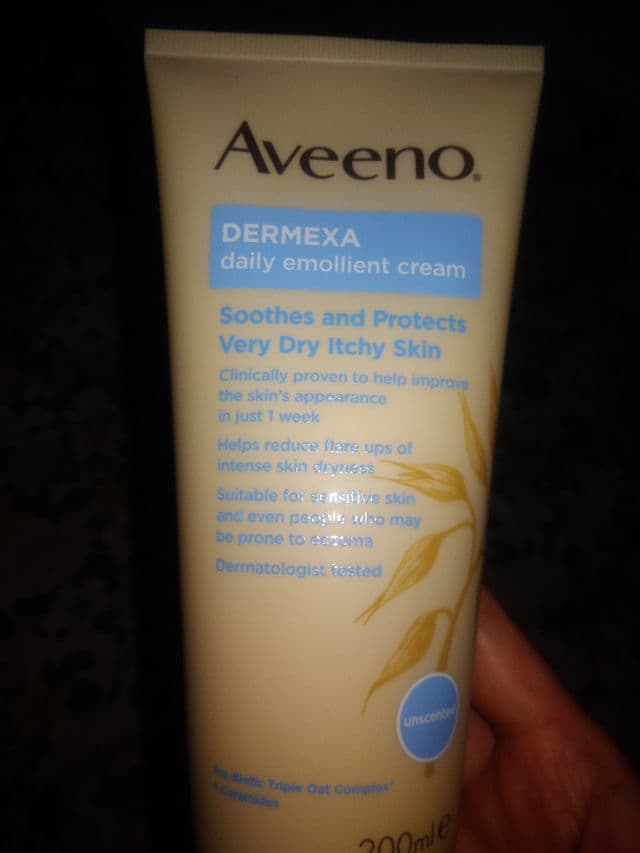 Aveeno Dermexa Daily Emollient Cream review photo by drmegsison