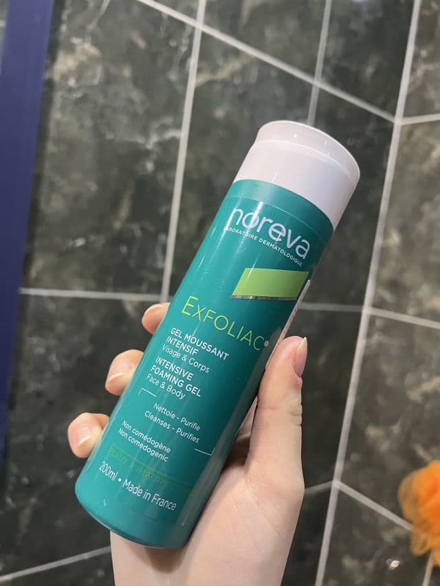 Noreva Laboratoires Exfoliac Intensive Foaming Gel review photo by khatieugc