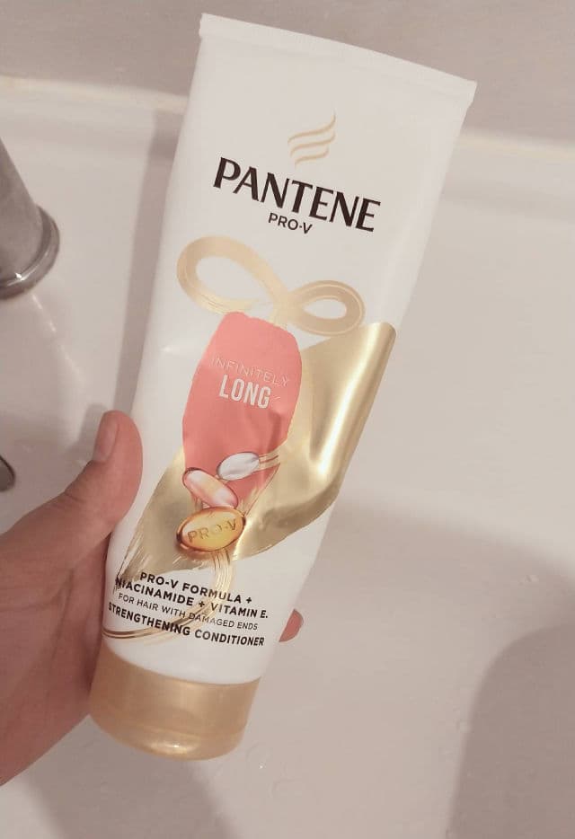 Pantene Pro V Daily Moisture Renewal Conditioner review photo by Aysozakii