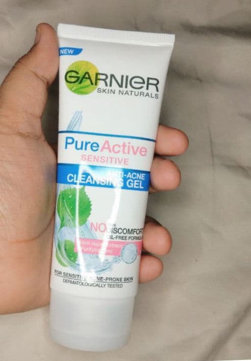 Garnier Pure Active Sensitive Anti-Acne Cleansing Gel review photo by ekaoktaviana