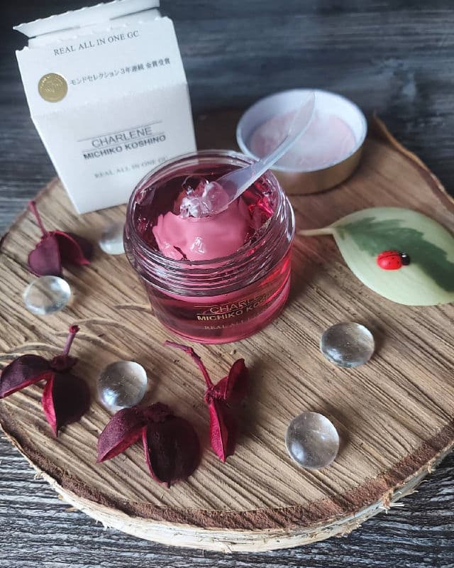 Charlene Real All in One Gel Cream review photo by EkaterinKat