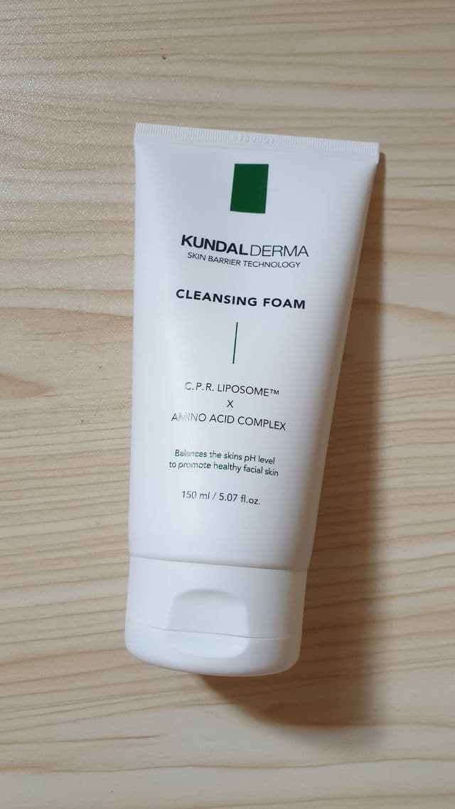 Kundal C.P.R. pH Balancing Deep Cleansing Foam review photo by elianaclaire