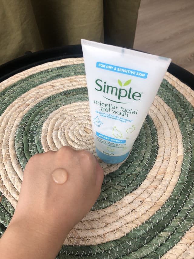 Simple Water Boost Micellar Facial Gel Wash review photo by emx