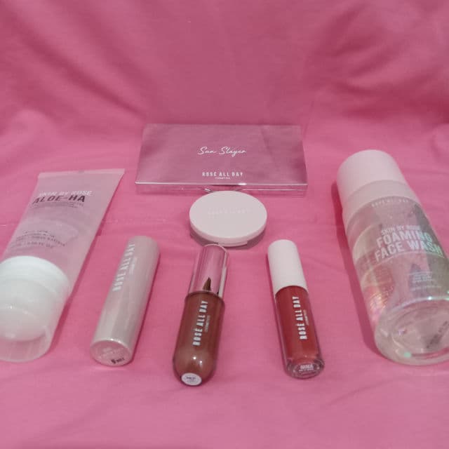 Rose All Day Aloe-Ha Aloe Vera Gel review photo by endennuraeni