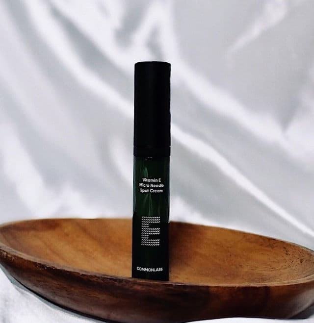 COMMONLABS Vitamin E Micro Needle Spot Cream review photo by ennskincare