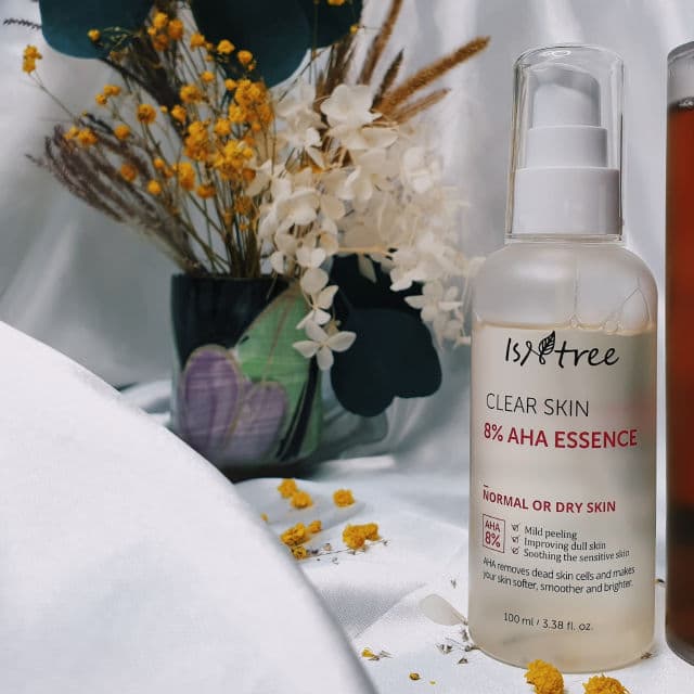 ISNTREE Chestnut AHA 8% Clear Essence review photo by ennskincare