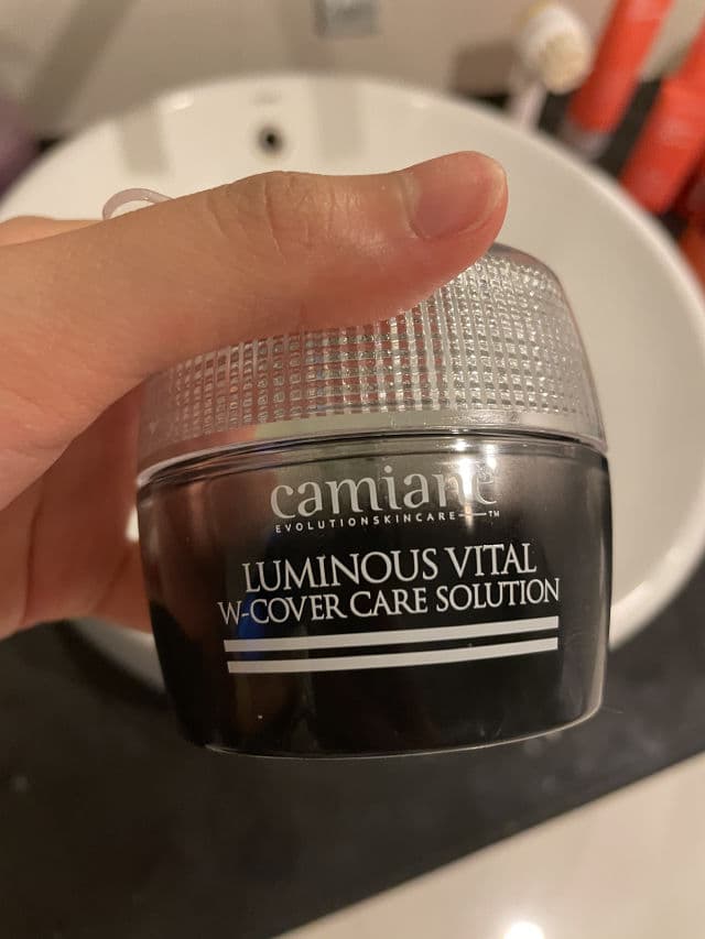 Camiane Luminous Vital W-Cover Care Dark Spot Solution Cream review photo by eunicejx