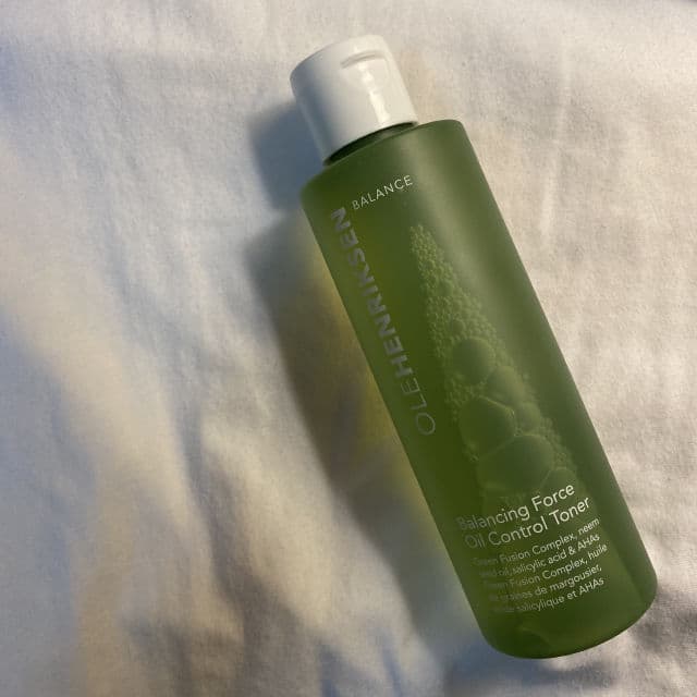 Ole Henriksen Balancing Force Oil Control Toner review photo by evakolomoets