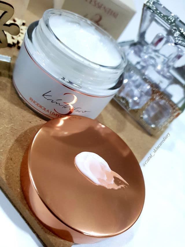 L'ESSENTIAL Rhodiola Lively Triple Cream review photo by ezatulSkincareDiary