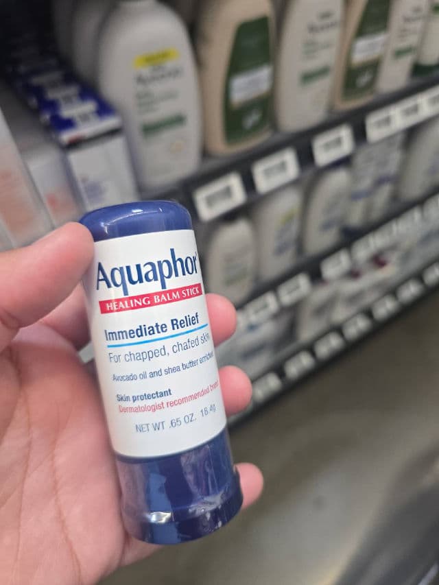 Aquaphor Healing Balm Stick review photo by delvazea