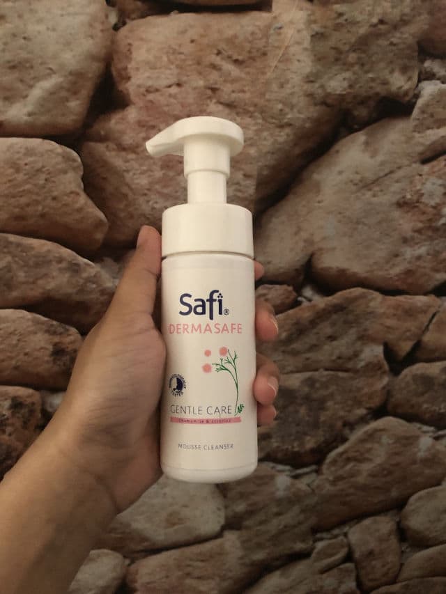 Safi Dermasafe Gentle Care Mousse Cleanser review photo by faraHanim77