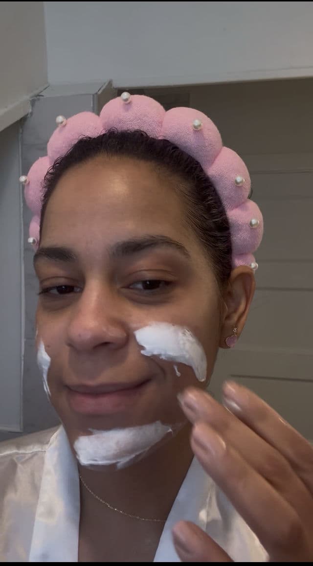 Caraseoul Heartleaf Calming Deep Cleansing Foam review photo by Mayroby