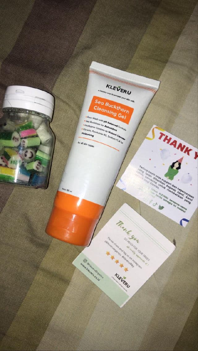 Kleveru Sea Buckthorn Cleansing Gel review photo by niacinamate