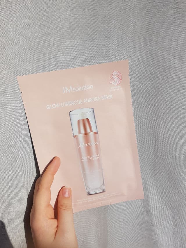 JMsolution Glow Luminous Aurora Mask review photo by fox