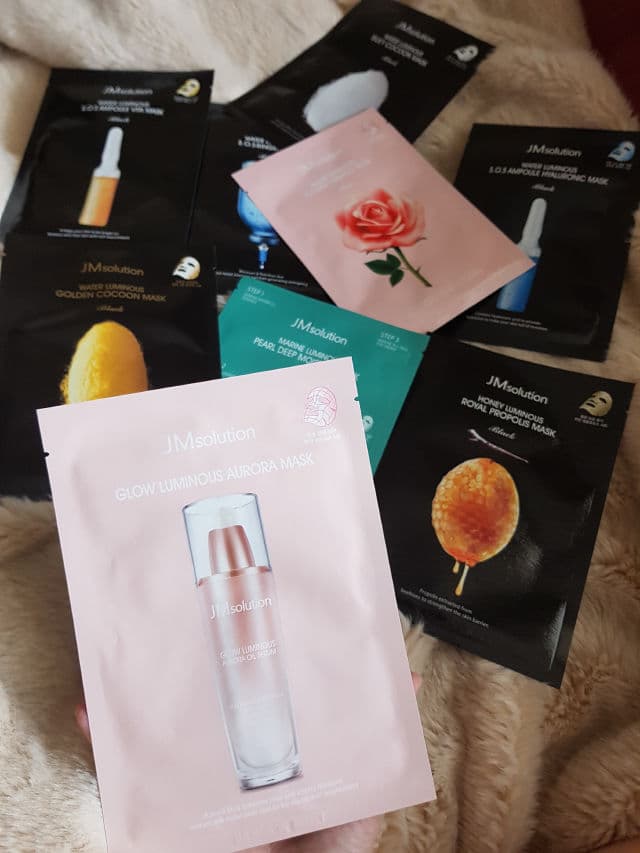 JMsolution Glow Luminous Aurora Mask review photo by fox