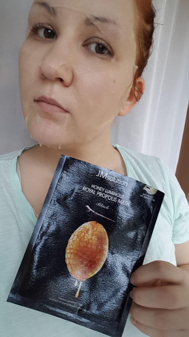 JMsolution Honey Luminous Royal Propolis Mask review photo by fox