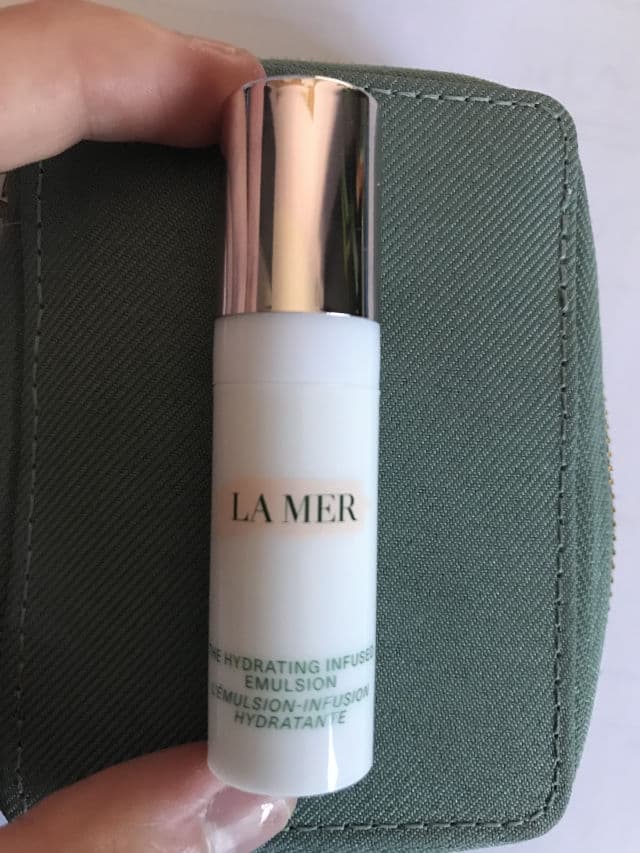 La Mer The Hydrating Infusion review photo by freebiesbysarah