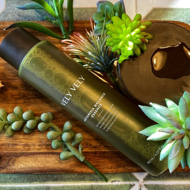 Vely Vely Artemisia Balance Essence review photo by freshfacedover40