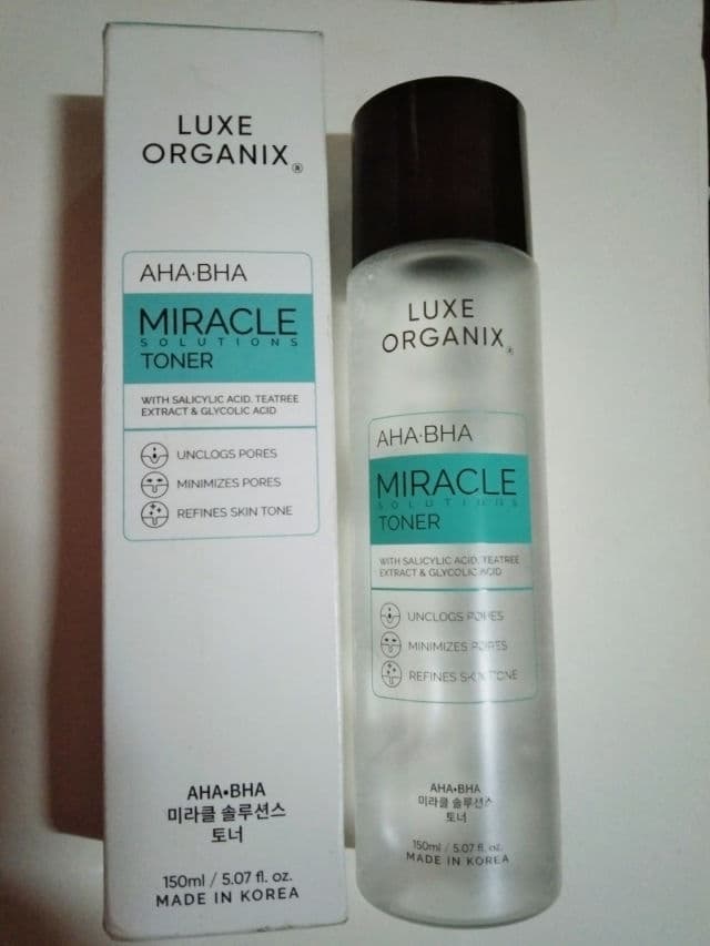Luxe Organix Miracle Toner AHA/BHA Pore Clarifying Treatment review photo by frnzcelestial