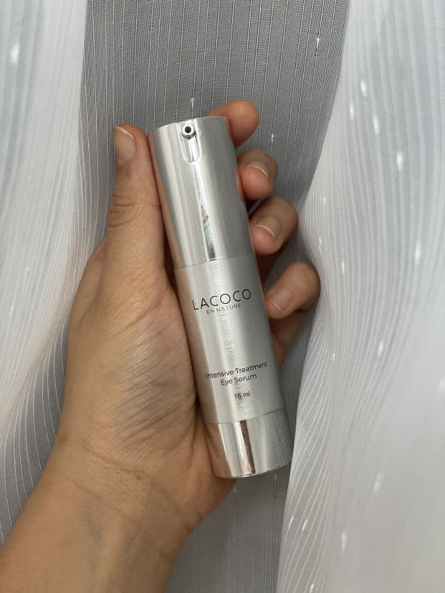 Lacoco en nature Intensive Treatment Eye Serum review photo by funskincare