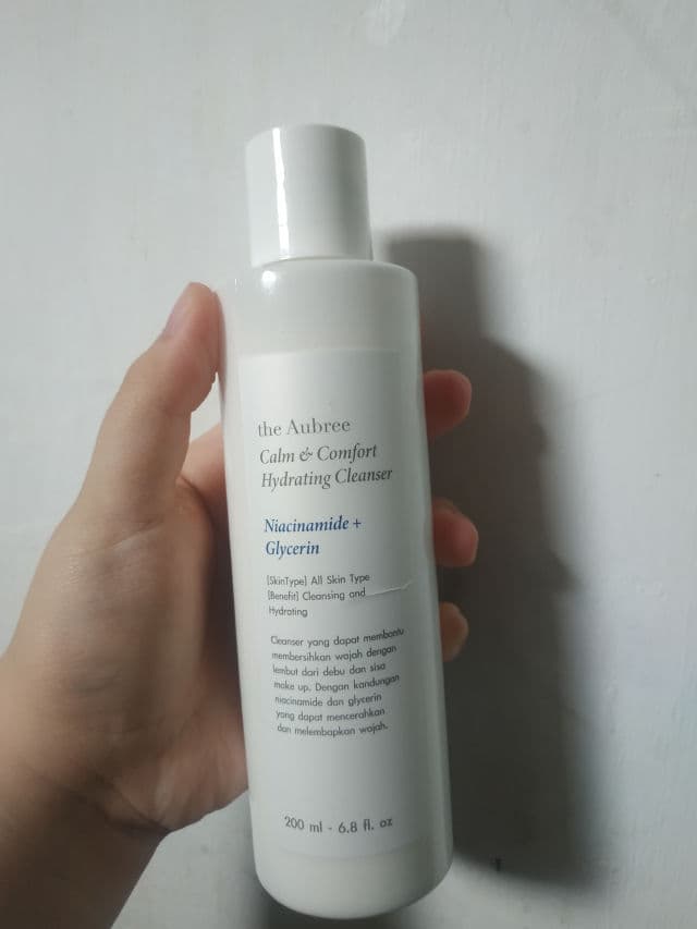the Aubree Calm And Comfort Hydrating Cleanser review photo by ghinnaisfahani