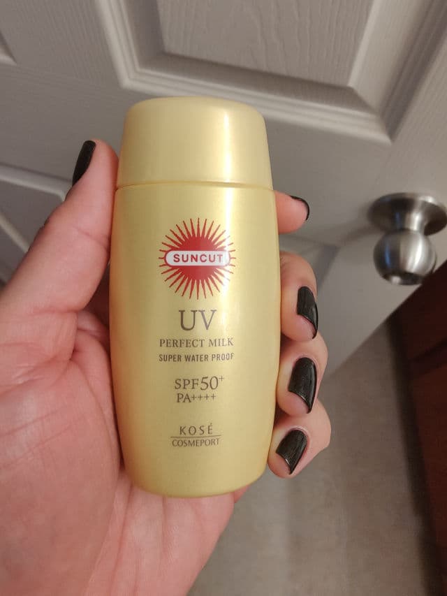 Kose Suncut Perfect UV Milk SPF50+ PA++++ review photo by glamchiclifestyle