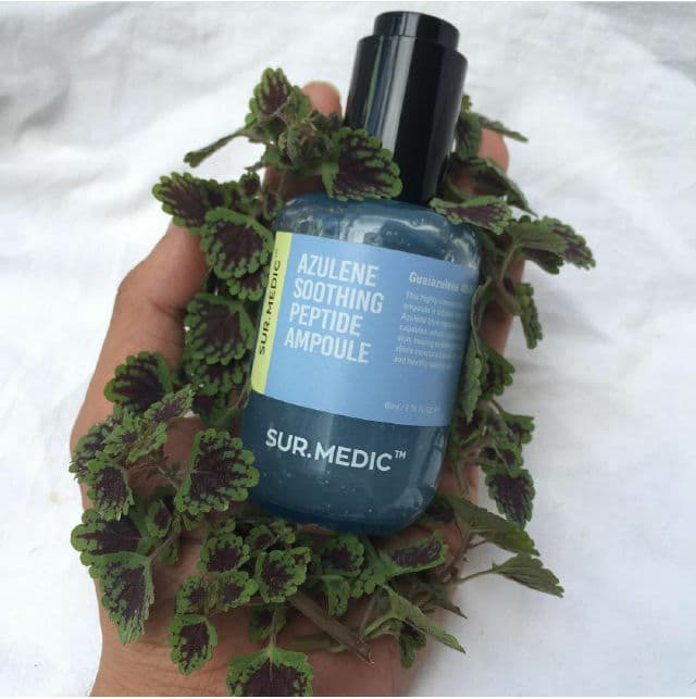 SUR.MEDIC Azulene Soothing Peptide Ampoule review photo by skincarebylyner