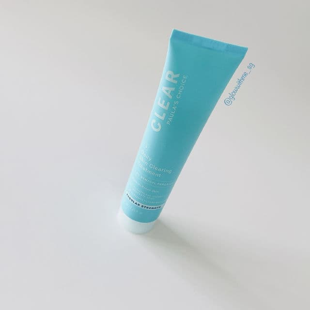 Paula's Choice CLEAR Regular Strength Daily Skin Clearing Treatment with 2.5% Benzoyl Peroxide review photo by glowwithmesg