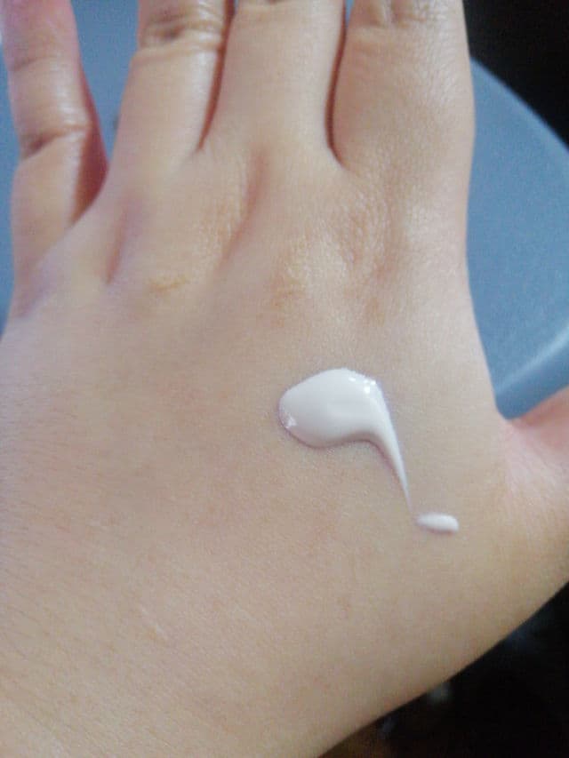 Ellana Cosmetics DD+CC (Daily Defense + Color Correcting) Primer With SPF 30 review photo by glowymochi