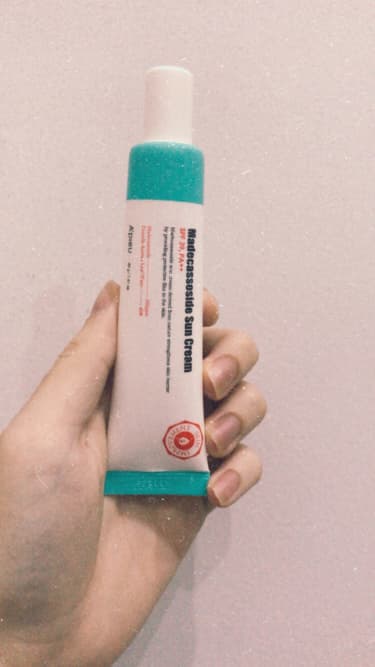 A'pieu Madecassoside Sun Cream SPF 39 PA++ review photo by griffin