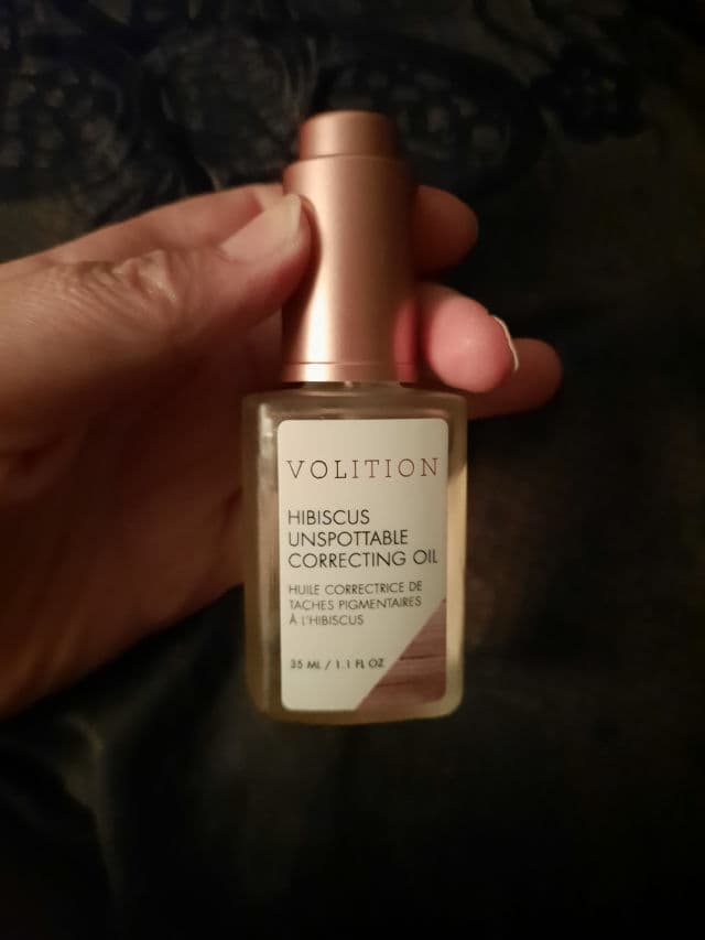 Volition Beauty Hibiscus Unspottable Correcting Oil review photo by groundedlook