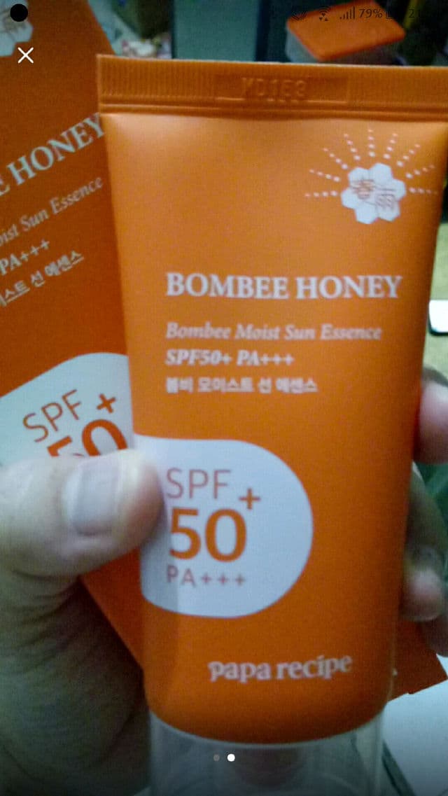 PAPA RECIPE [Discontinued] Bombee Moist Sun Essence SPF 50+ PA+++ review photo by hadie06