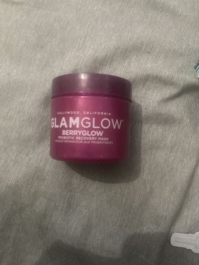 GlamGlow Berry Glow Probiotic Recovery Face Mask review photo by haleemarie99