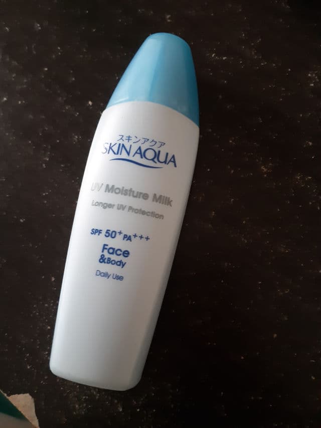 SKIN AQUA Sunplay Skin Aqua UV Moisture Milk SPF50+ PA++++ review photo by han