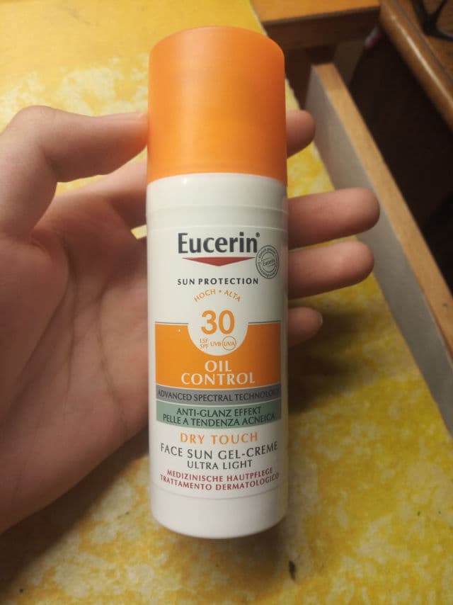 Eucerin Sun Gel-Creme Oil Control Dry Touch SPF 30 review photo by hankaphamova