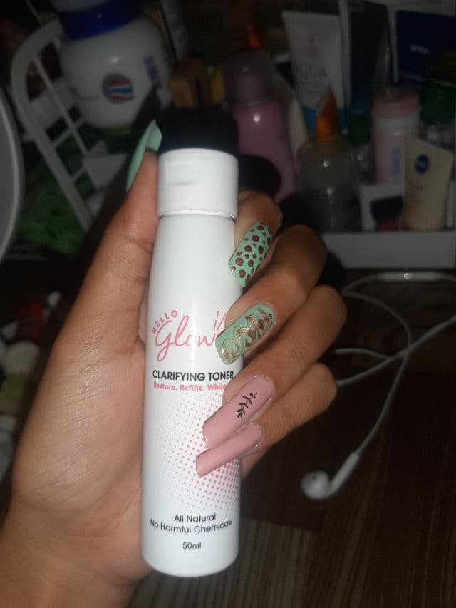 Hello Glow Clarifying Toner review photo by hannamils