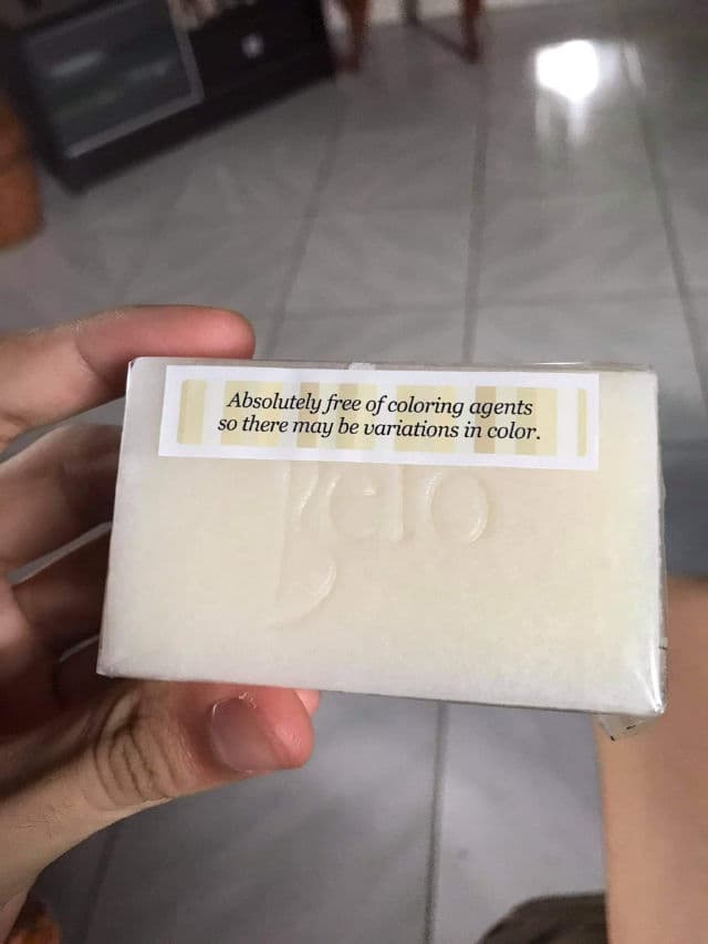 Belo Essentials AcnePro Pimple-Fighting Bar review photo by haroldumb